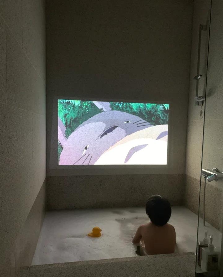 建筑师|建筑师执着于10年老洋房，110㎡三层没有客厅，星空露台！爽快极了
