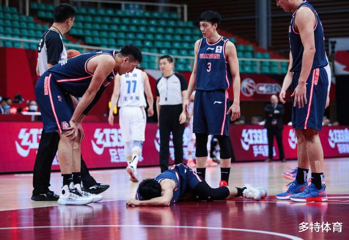 广东男篮|惨败后广东连伤三人！赵睿中招后宏远铁人也倒下，杜锋太难了