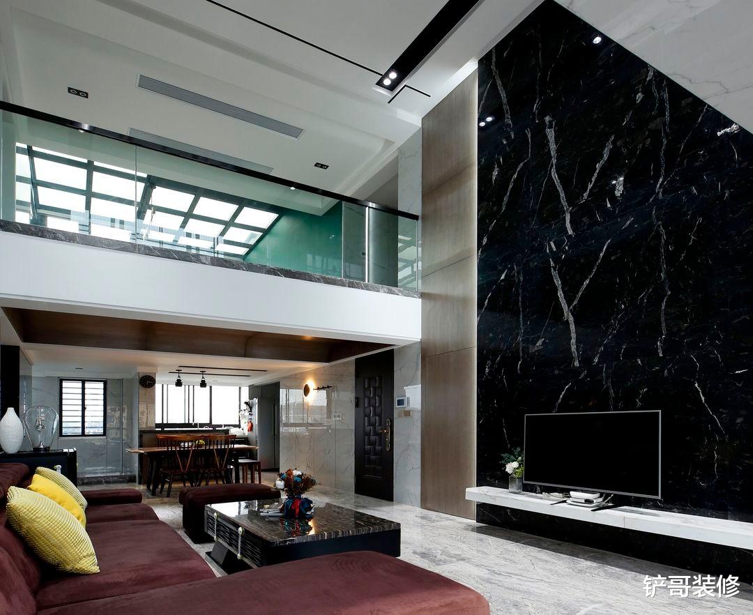 将复式变简单,用极简的画风勾勒生活,“空”也可以让人很满足