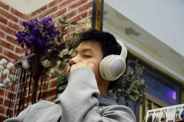 诺基亚|曾经的机皇,60年代传统巨头的主动降噪头戴耳机,能否再现辉煌