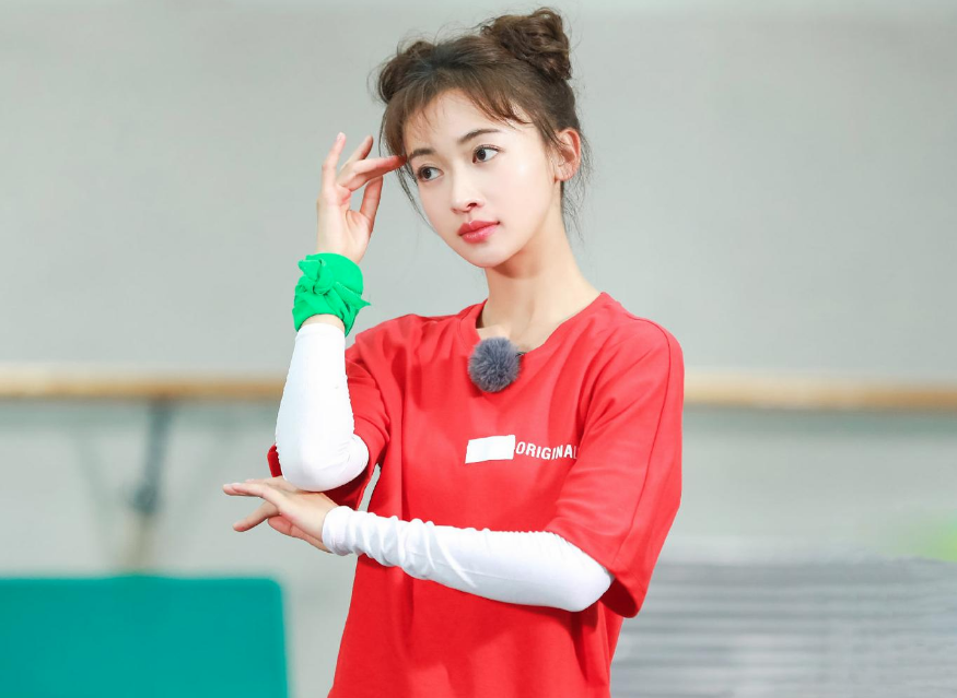 吴谨言|走红时耍大牌被点名，之后仍不知悔改的吴谨言，如今怎么不红了？