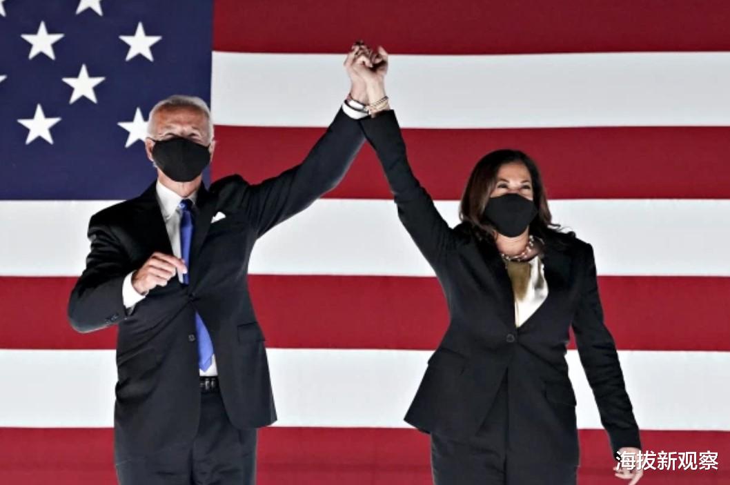 约瑟夫·拜登|拜登演讲失忆后，白宫官网突然发生改变，“哈里斯上位”在美炸锅