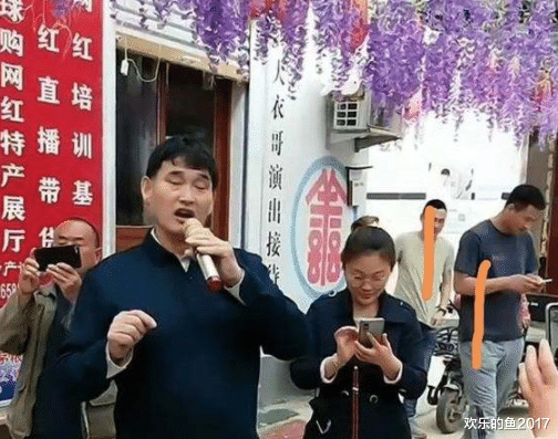 朱之文|身价上亿的大衣哥，7个问题怒怼儿媳陈亚男，为了名利出卖婚姻