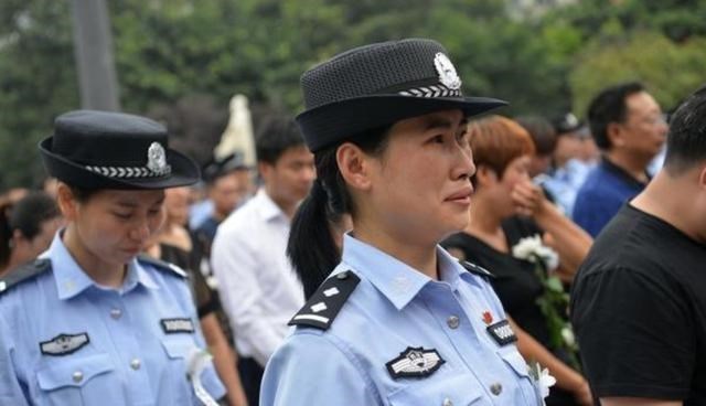 依科育儿吧|辅警和协警只有一字之差，工资待遇却差距明显，学生需慎重选择