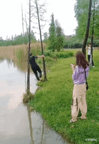 小叶娱记|神回复：和有口臭的人接吻是什么感觉？有人说喝吃豆腐感觉一样