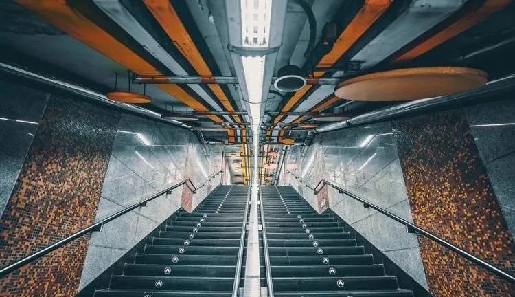 交易 交易,一条线上的两种模式