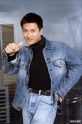 吴启华|接地气！林韦辰与吴启华直播钓鱼，多位网友围观两位前电视台一哥