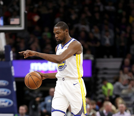 凱文·杜蘭特|杜蘭特并非投敵，庫里自降身價讓出球隊老大的原因你知道？說出來你不信！