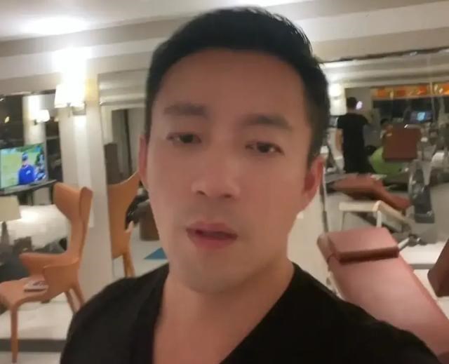 汪小菲|汪小菲又去台北看大s母女了，再一次被隔离在酒店