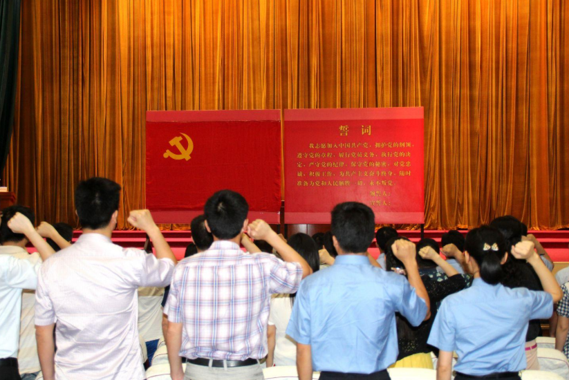 大学生|下月起中国烟草在全国招人，年薪可达6位数，3类人报考更具优势