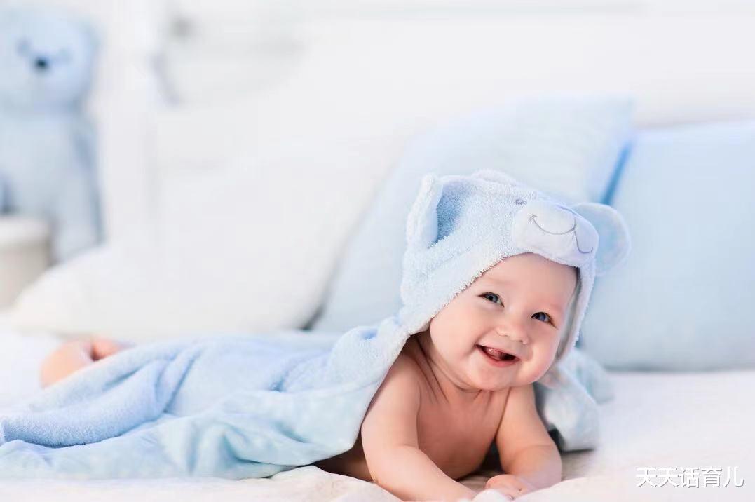 天天话育儿|三伏天的坑娃“防暑妙招”，你还在用吗？并不防暑还会让娃遭罪