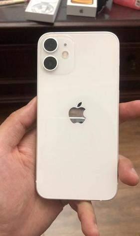 Python|小屏旗舰加速退场，5.4英寸+A14，上市一年降至4199元