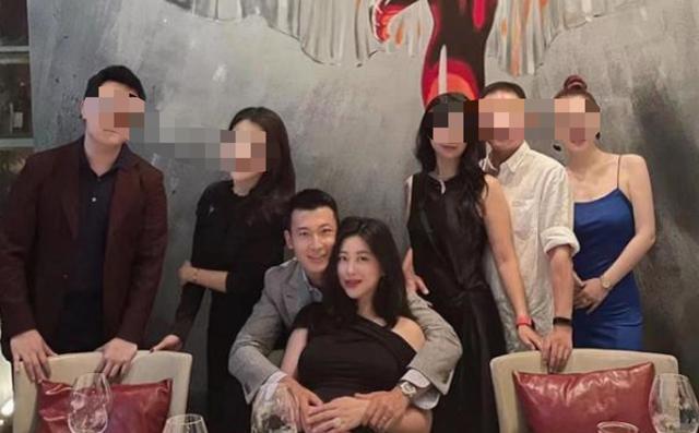 闫学晶|顶级名媛朱珠不怕苦！挺9月大肚积极营业，穿红裙身材发福像李湘