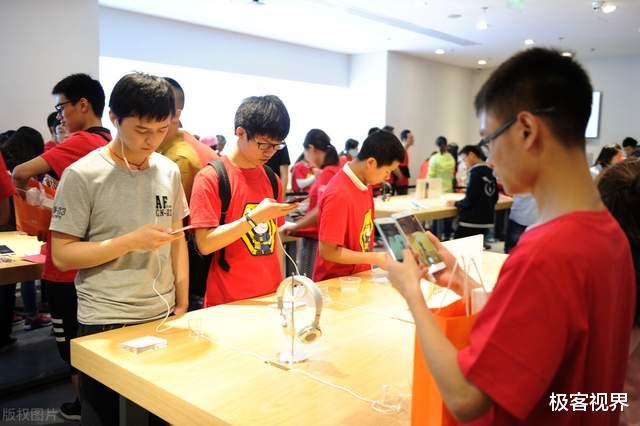 小米科技|骁龙8 Gen1跑分破百万,小米不仅要抢首发,还要拔掉小米6钉子户