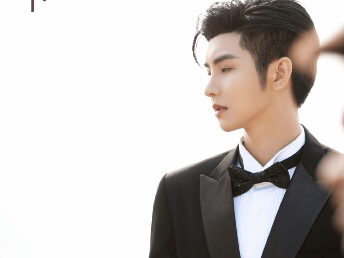 鞠婧祎|鞠婧祎新剧官宣，失忆穿越到郑业成的“手机”，奇妙的恋爱之旅！