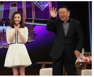 谢娜|她出道便靠姑父走红，姑父另结新欢后，她沦为了18线演员