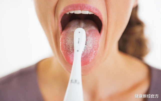 肝脏|肝癌来临，舌头先知！专家：舌头3个变化，八成是肝癌前兆，早做肝CT