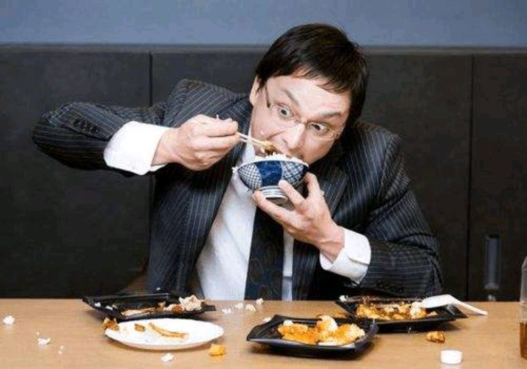 按摩|胃不好的人吃多了容易撑，怎么缓解？利用5个方法，帮助快速消食