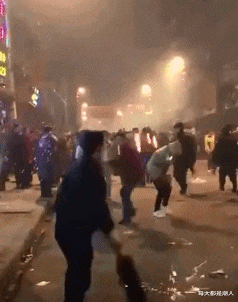 每天都是潮人|偶遇穿旗袍的小姐姐,为防止坏人企图不轨,我直接把她带回了家!