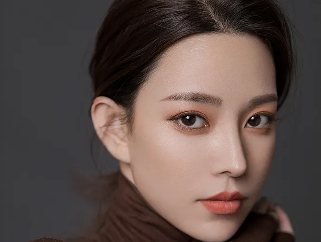 史迎军眼整形 史迎军眼整形 | 做眼部综合整形手术要多少钱？