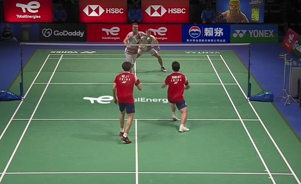 中国队|3-2！中国队拒绝冷门，逆转击败丹麦队，晋级苏迪曼杯四强！