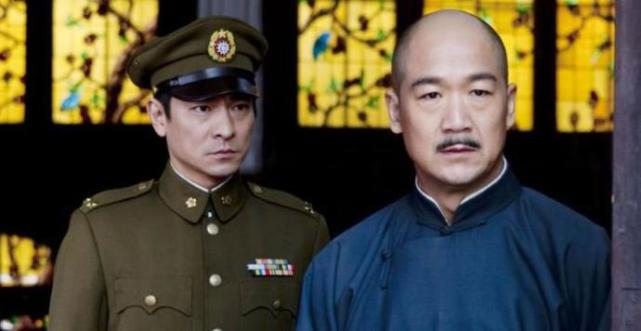 蝙蝠侠|韩三平到底什么背景？为何他的名字频繁出现在众多电影的片头？