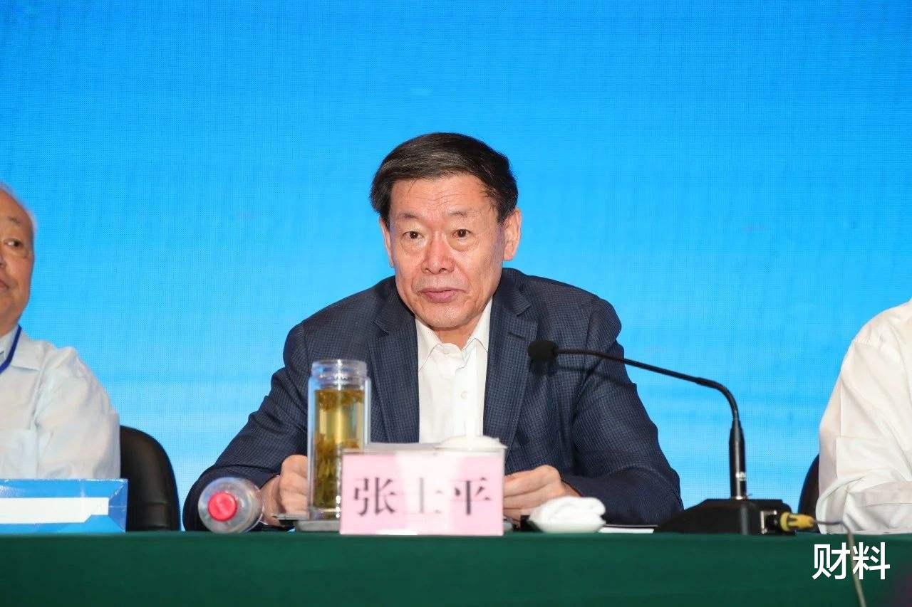 世界500强 低调的中国企业名气不大,却是世界500强,年入3668亿但不上市