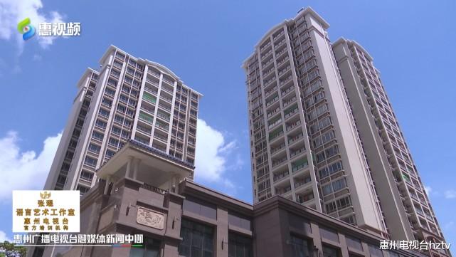 大门|丽日湖逸家园：业主进出必须爬楼梯 开发商回应按规划建设