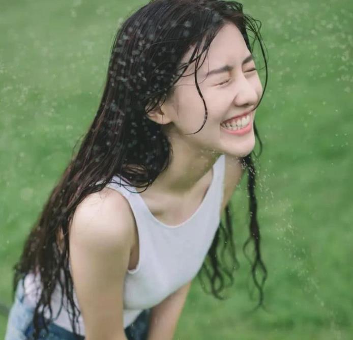 王鹤润|拍摄时嫌井水脏，要求用140桶矿泉水替换的女演员，原来就是她！