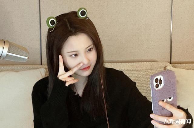 张慧雯|张慧雯深夜发文, 自称“不分开”? 看清男方, 粉丝直呼冲动是魔鬼