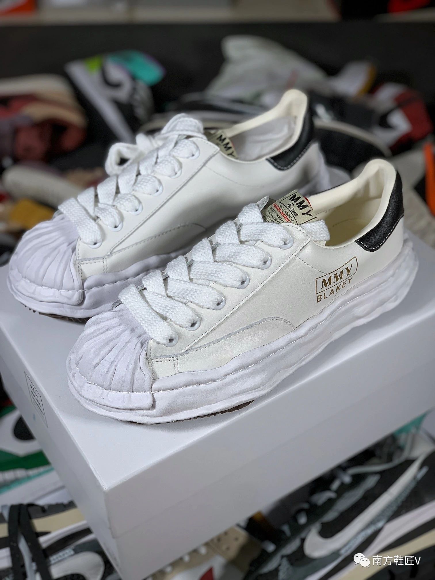 南方鞋匠|运用解构将贝壳头vans匡威等换底,三原康裕溶解鞋爆火全网!