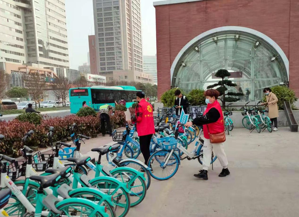 用户_老陕拍视 迎十四运 西安高新区丈八街道开展志愿者活动