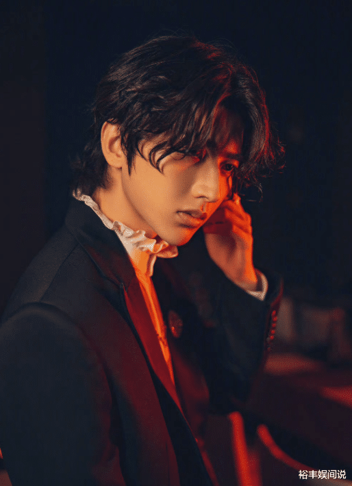 蔡徐坤|蔡徐坤粉丝终于被“惩戒”！肆意控评谩骂，处理9650个相关账号