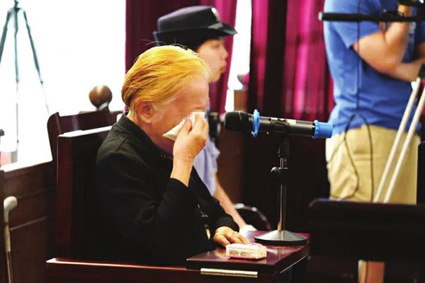 八旬老母照顾智障儿子多年,因承受不住压力,将四十岁儿子杀害