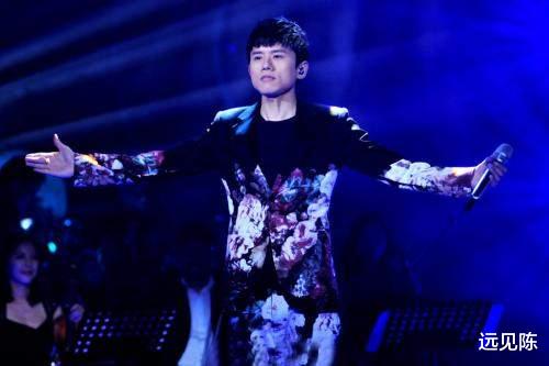 谢娜|曾经被嘲“土的掉渣”的张杰，跟了谢娜后，打了多少人的脸