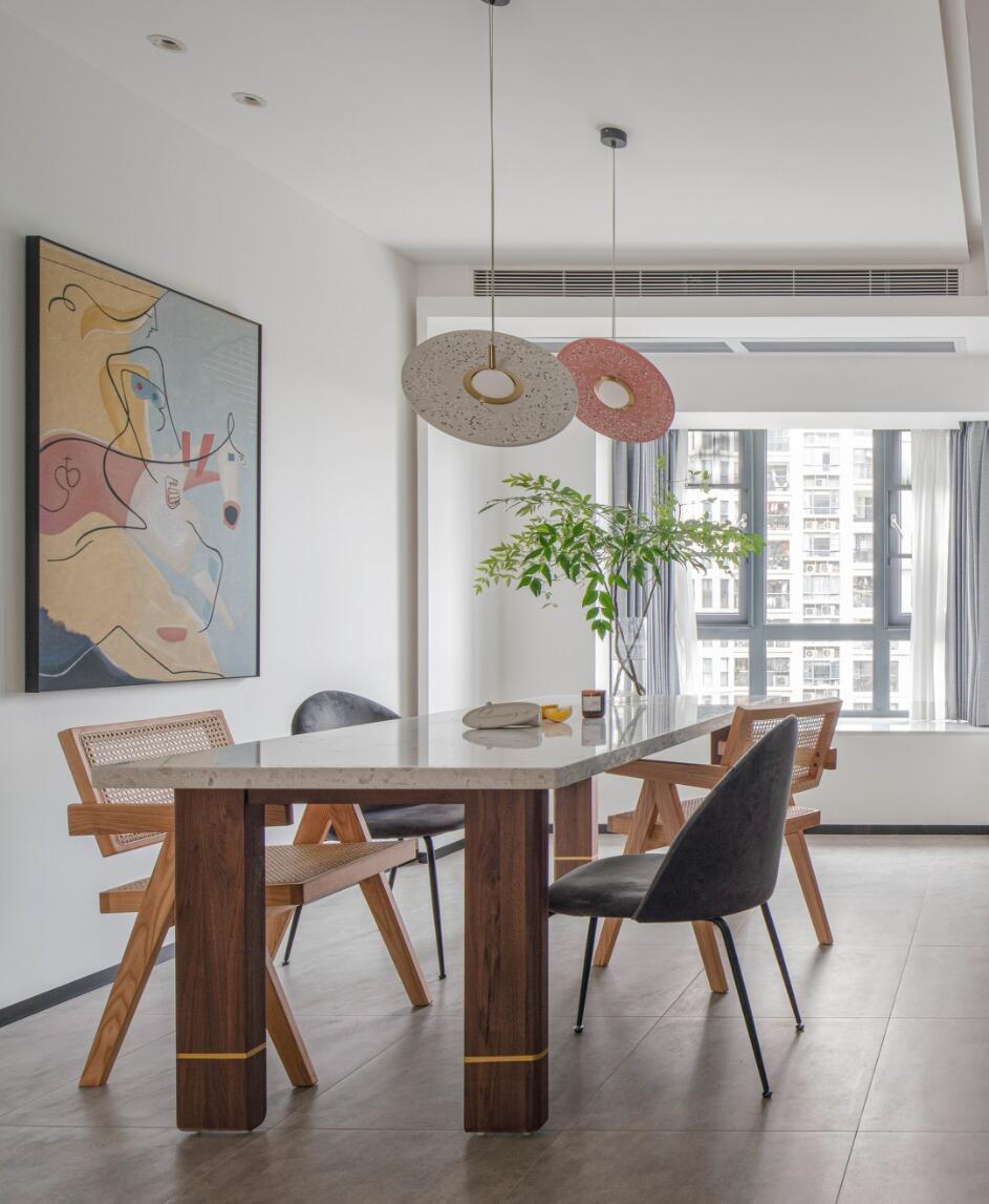 五口人居住，她凭什么只留两间卧室？完工后，才发现有多实用