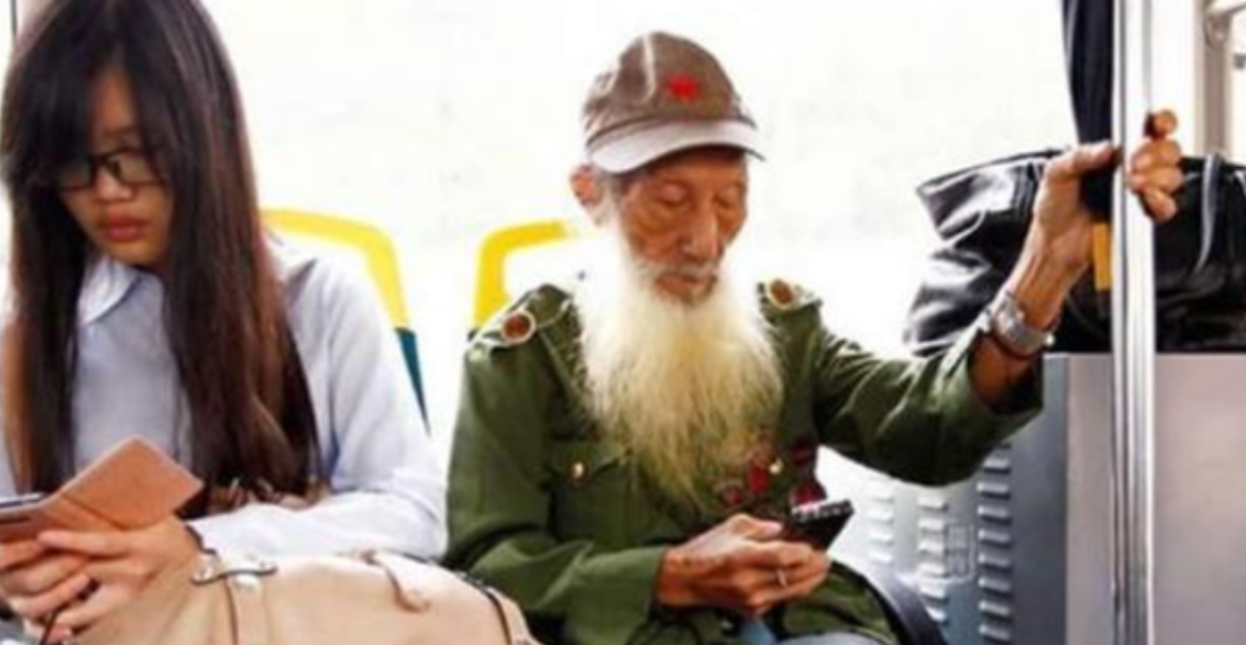 招聘|87岁老人从事裸模20年，和孙女辈女孩同居，被子女嫌弃断绝来往