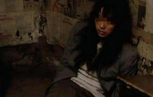 13名花季少女被拐到深山农村,警方解救时遭20多人围攻,法院判了