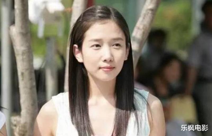 郑多彬|她曾是童星出道获得“无数赞誉”，母亲身患重病，她却在男友家了结一生