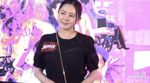 李丽珍|昔日女神李丽珍也老了，如今身材发福容颜不再，再无人间水蜜桃！