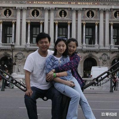 山本耕史|国家一级演员何政军，为何红了几十年没绯闻，看他的妻子是谁就知道