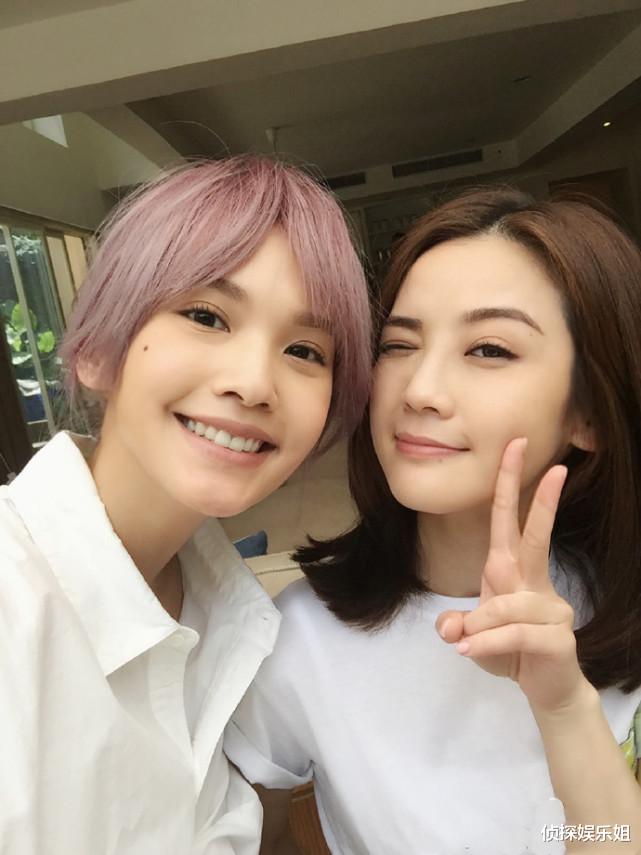 沙丘|杨丞琳陈妍希阿Sa小聚，三大冻龄女神罕同框，同款娇羞甜笑超少女