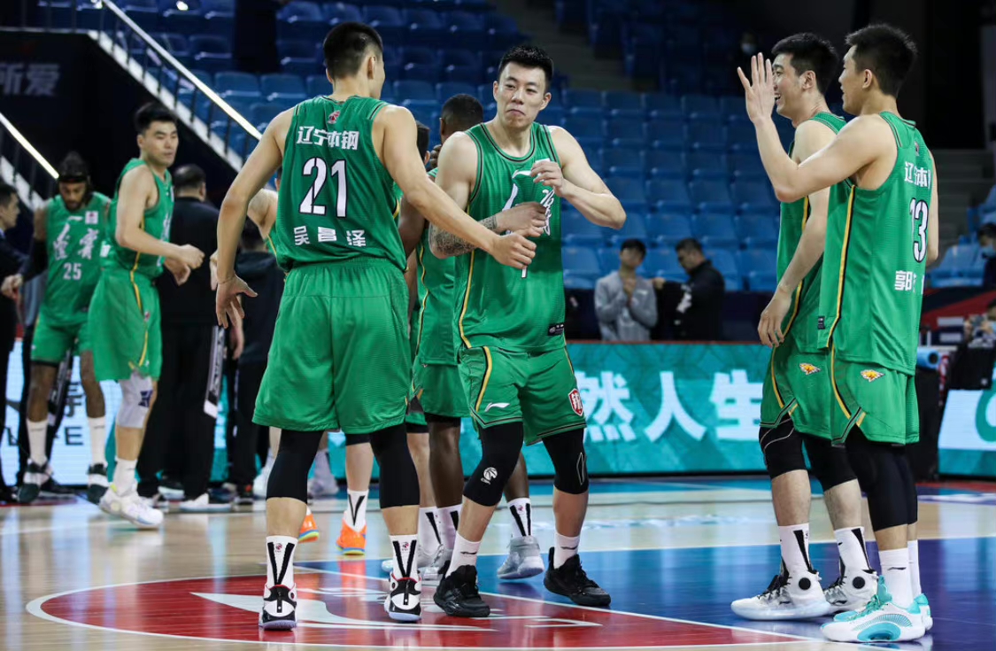 遼寧男籃|34分18籃板，遼寧4內線降維打擊，郭艾倫10助攻，楊鳴棄用一將明智