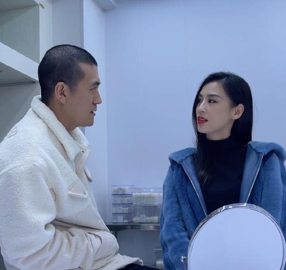 黄圣依|黄圣依婆婆坐豪车回乡下，后辈对她的称呼亮了，这都啥年代了？