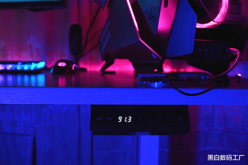 居家办公新玩法，升降自如随意摆头-JOY WORKER桌面套装组合