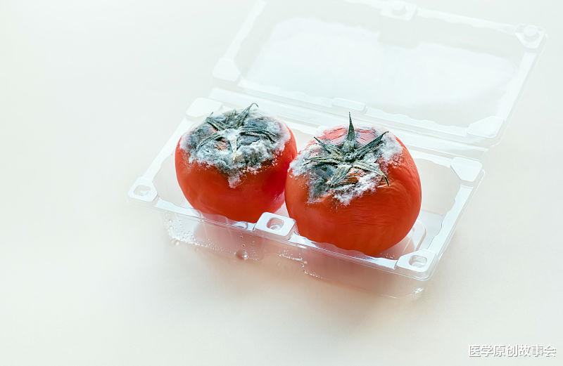 医学原创故事会 世界卫生组织：黄曲霉素是一级致癌物，厨房里有4样东西藏着它