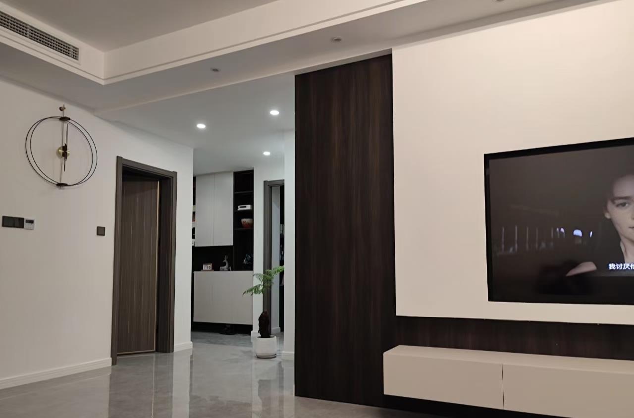 乳胶漆和墙布,使用年限差异很大,看完后再决定选哪种