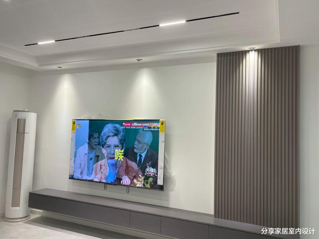 |硬装花了10W终于搞定，打扫干净真心漂亮，进屋就被入户鞋柜迷住