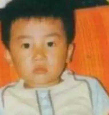 张雨生|1997年，一个平常的雨夜，张雨生因疲劳驾驶，与黄慧玲天人永隔