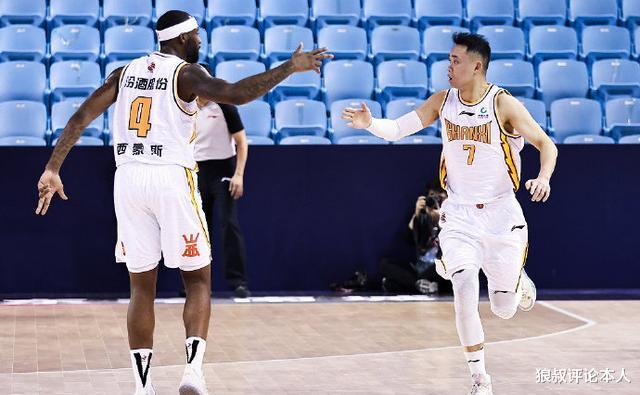 越位|彪悍!先赢辽宁,后灭广东,CBA黑马渐入佳境,谁还敢小看他们?